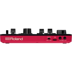 ROLAND E-4 VOICE TWEAKER SYNTHESIZER