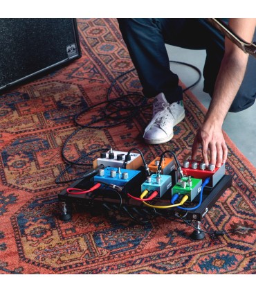 PALMER PEDALBAY40PB s napajanjem i navlakom PEDALBOARD