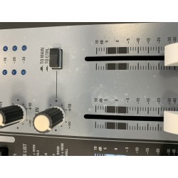LD-SYSTEMS VIBZ 8 DC 8 kanala s kompresorom MIKSER B-STOCK