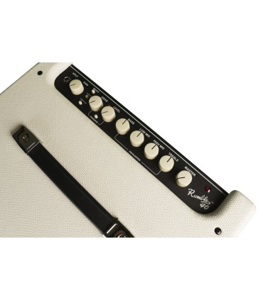 FENDER RUMBLE 40 V3 IVORY LIMITED EDITION POJAČALO